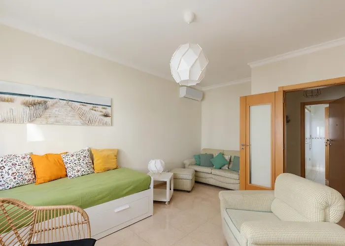 Villa Marquez Apartments